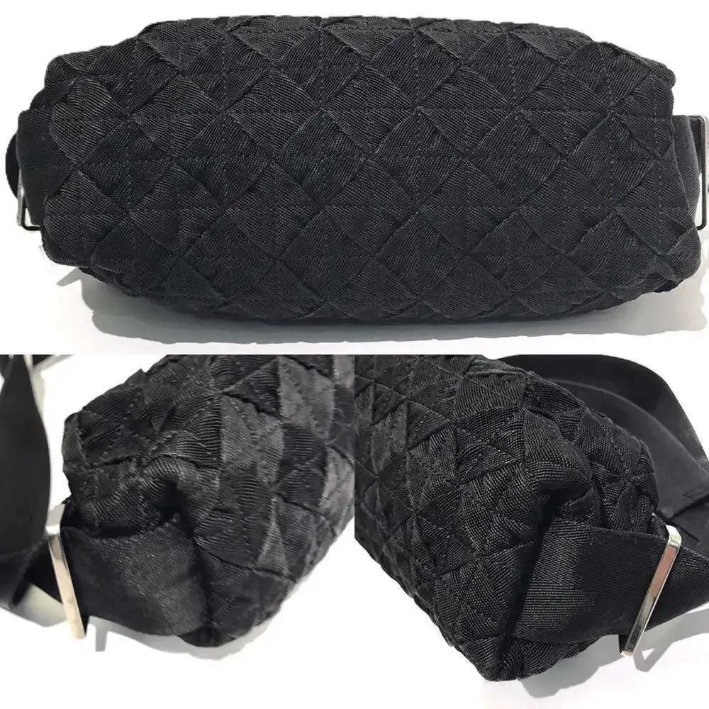BOTTEGA VENETA Black Intrecciato Hobo Bag